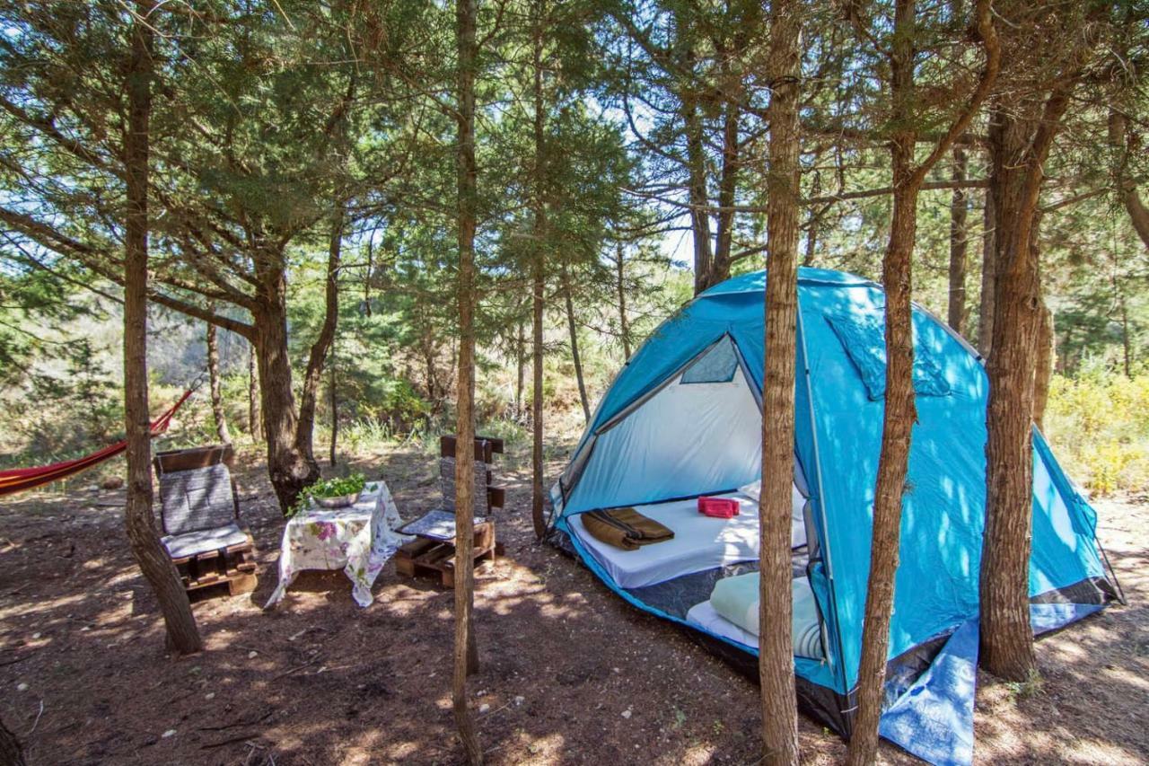 Theológos Drolma Ling Nature Cabins מראה חיצוני תמונה