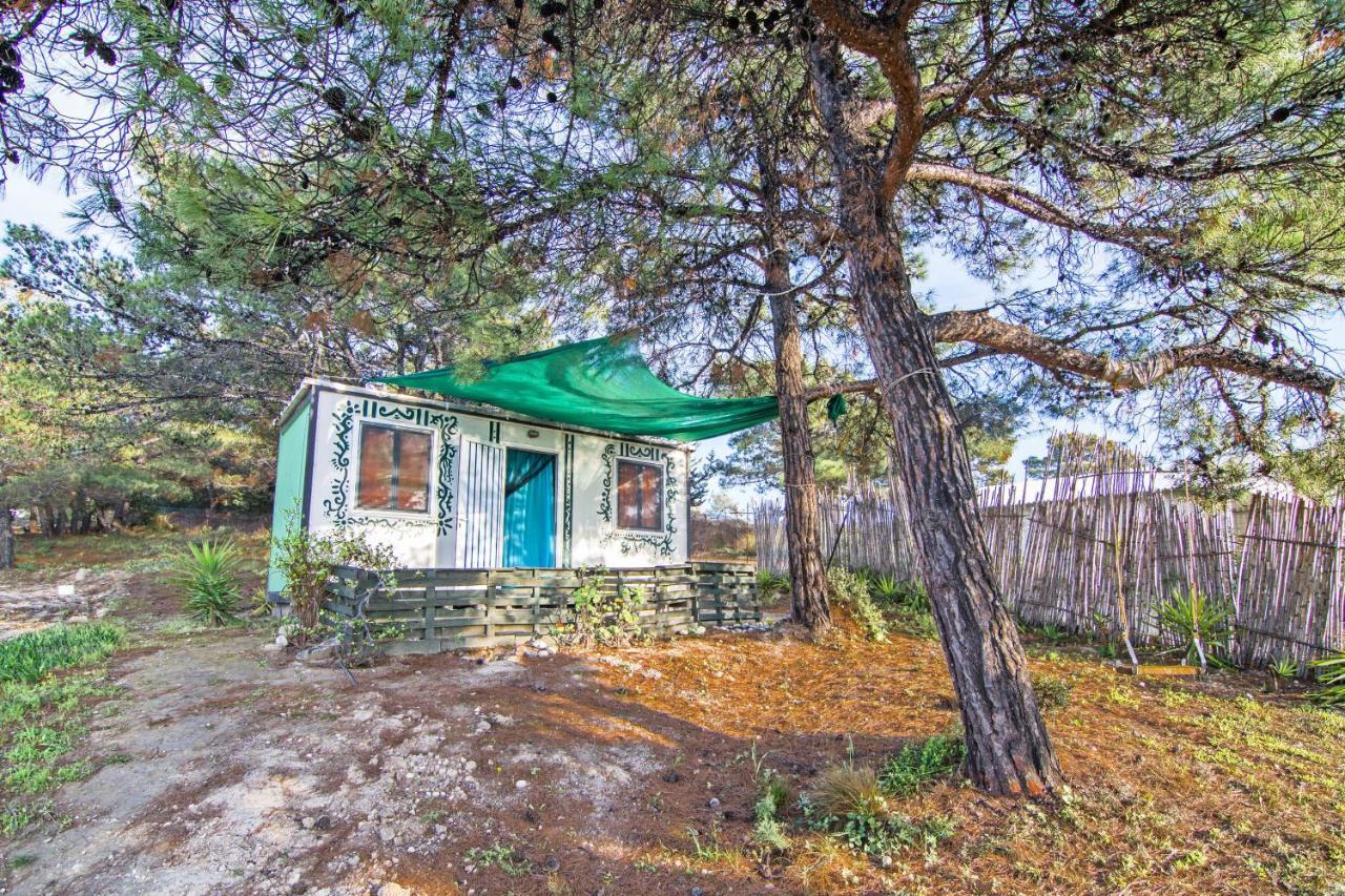Theológos Drolma Ling Nature Cabins מראה חיצוני תמונה